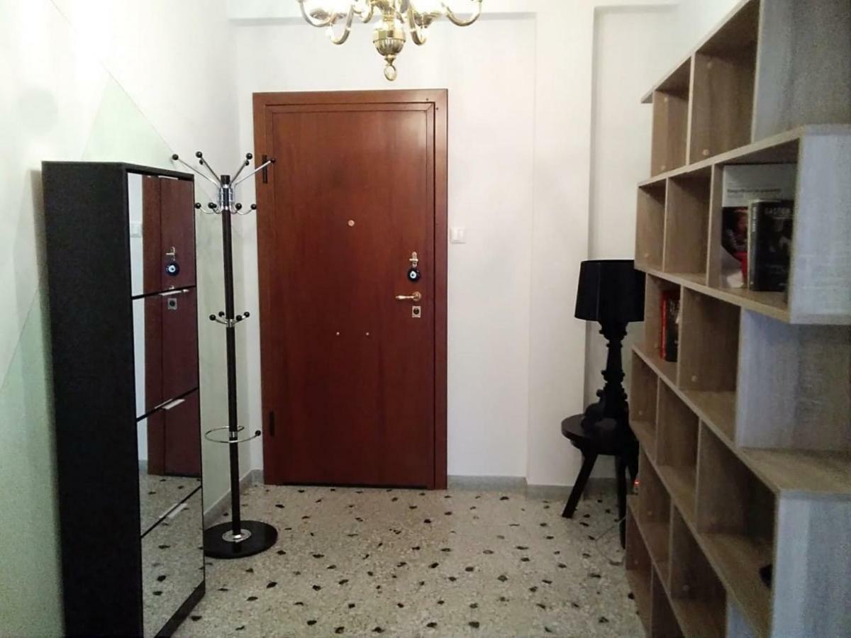 Dora'S Apartment Атина Екстериор снимка